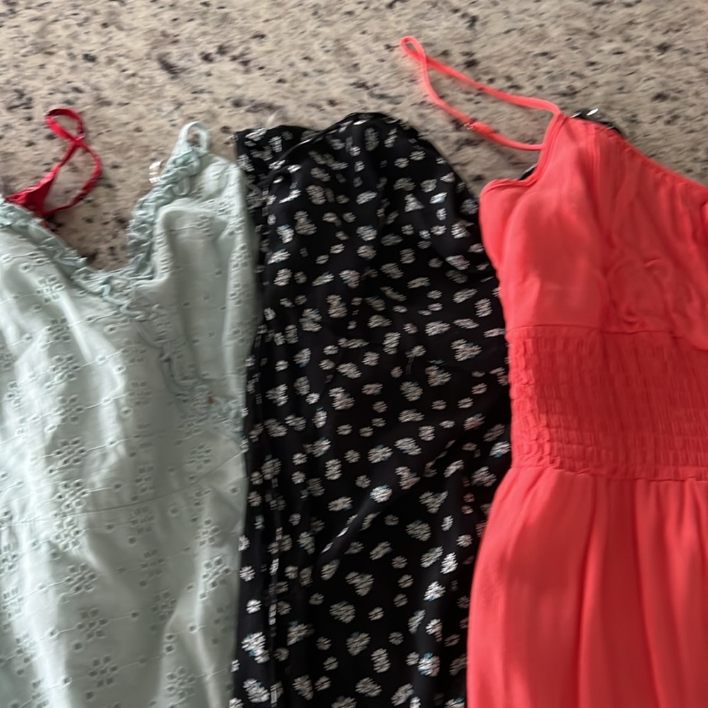 Women teen bundle lot of 5 dresses used size small - Picture 2 of 4